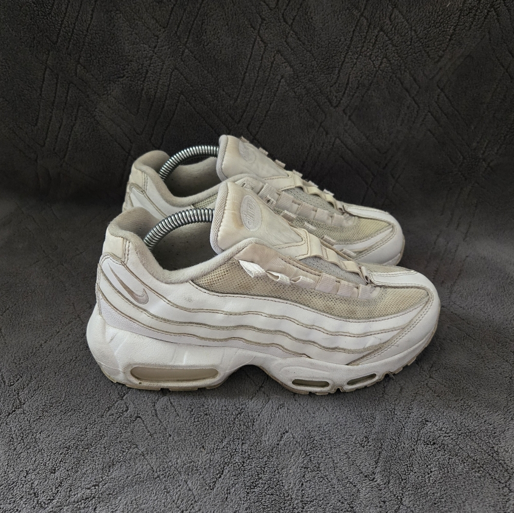 Nike Air Max 95 Recraft Shoes GS Youth Sz 5.5Y/W 7 Triple White Retro Sneakers.
